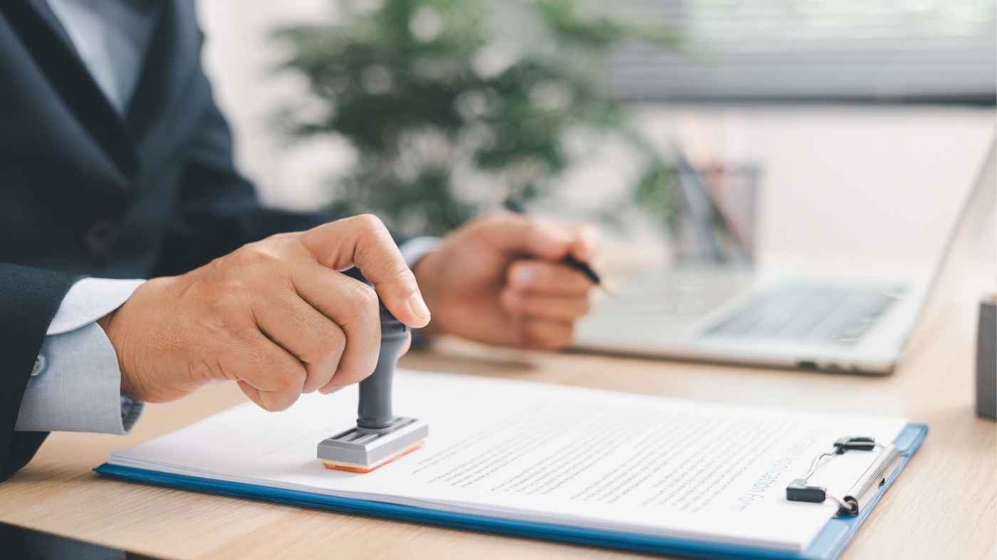 Επίσημο έγγραφο με τη Σφραγίδα της Χάγης (Apostille) για επικύρωση και μετάφραση